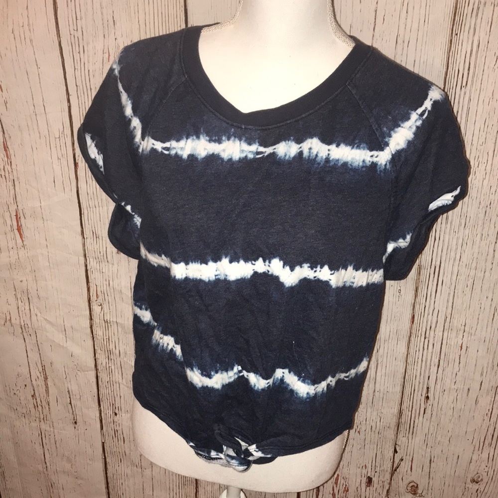 Old navy tye front top